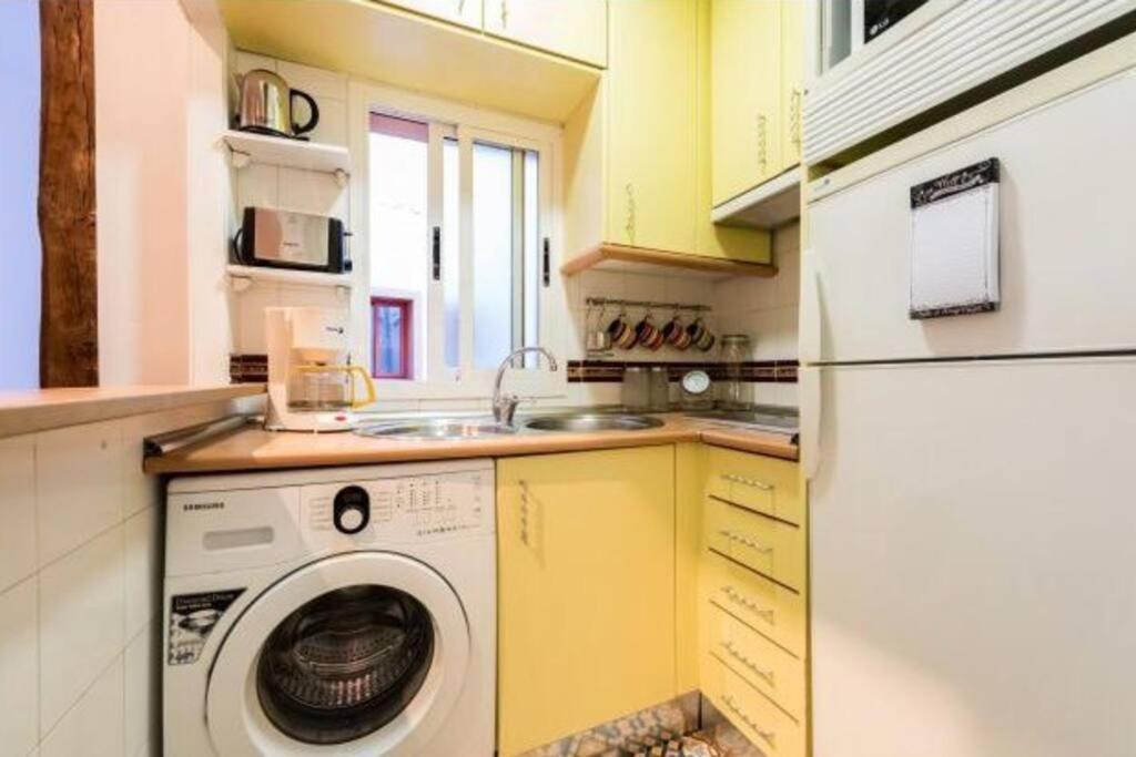 Luminoso Apartamento En Lavapies-Tirso De Molina مدريد المظهر الخارجي الصورة