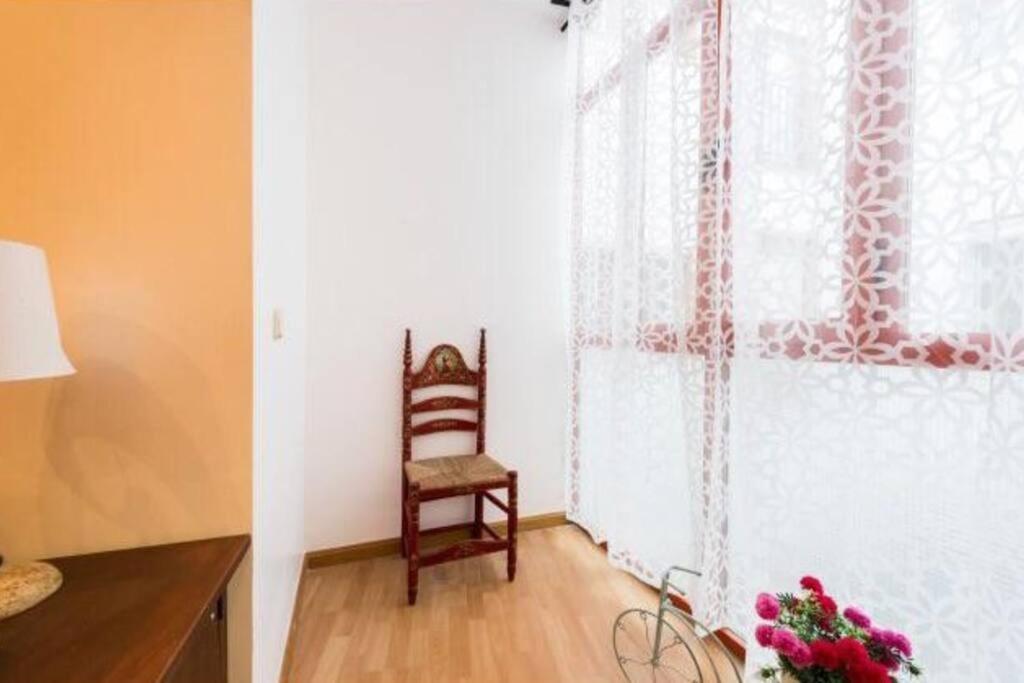 Luminoso Apartamento En Lavapies-Tirso De Molina مدريد المظهر الخارجي الصورة